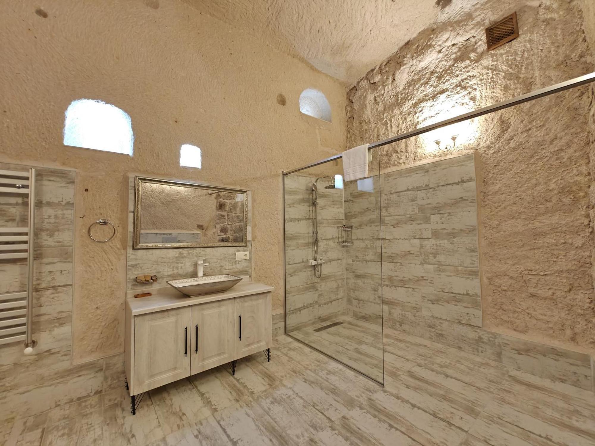 Karlık Cave Suite Cappadocia Üçhisar Esterno foto